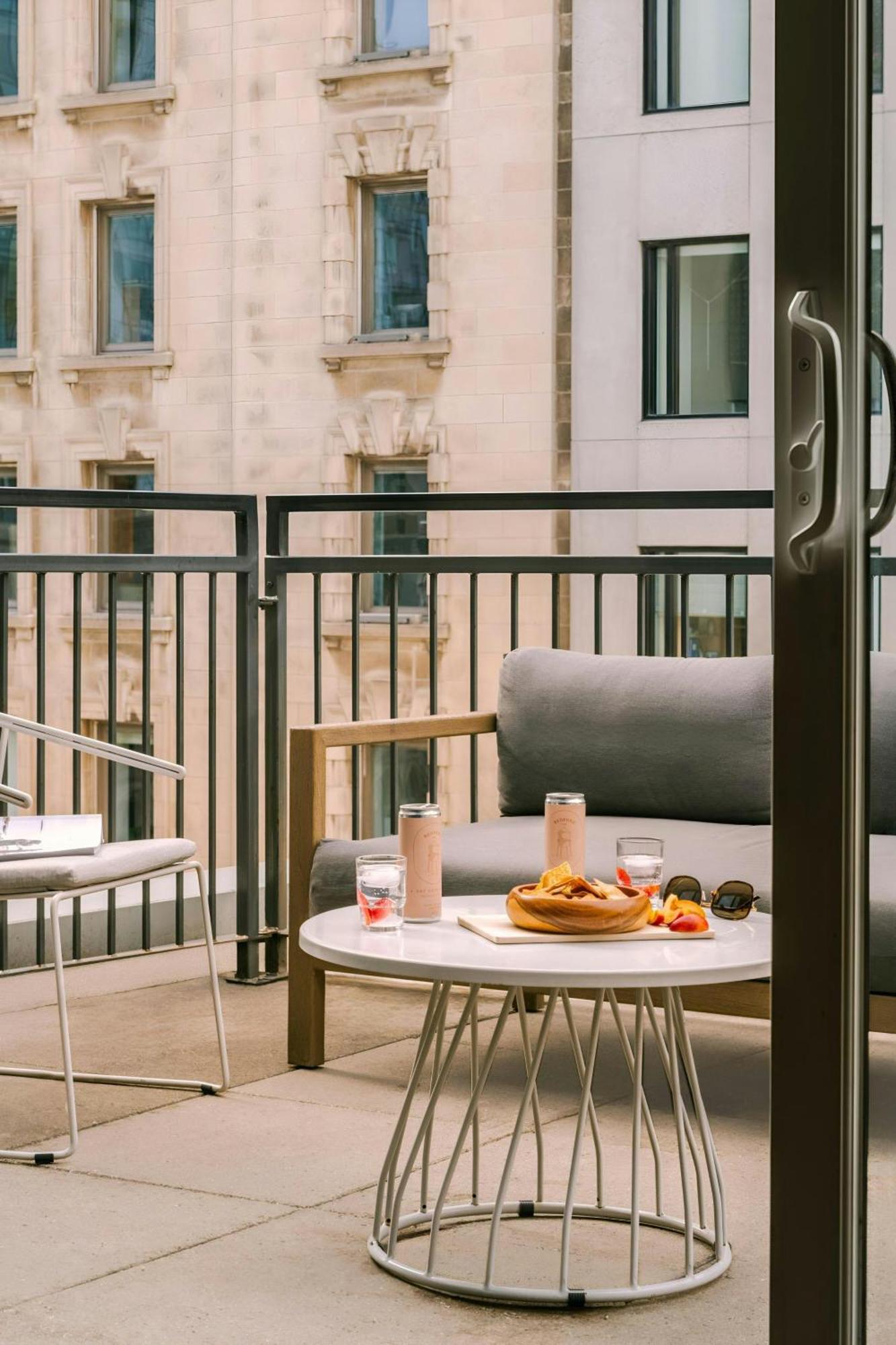 Sonder By Marriott Bonvoy Penny Lane Old Aparthotel